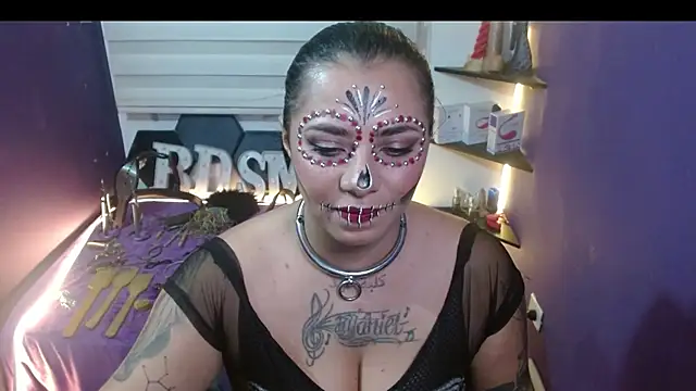 Alexa Slavehot777 online show from 10.26.25