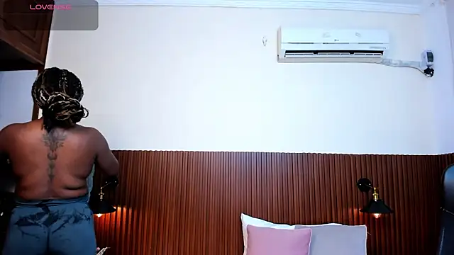 chanel brunette online show from 02.17.25