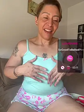 Snapshot of elmarsexydoll chatting on 06.24.26 elmarsexydoll online show from 06.24.26