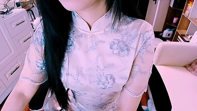 Snapshot of Lee_Mi chatting on 02.17.26 Lee Mi online show from 02.17.26