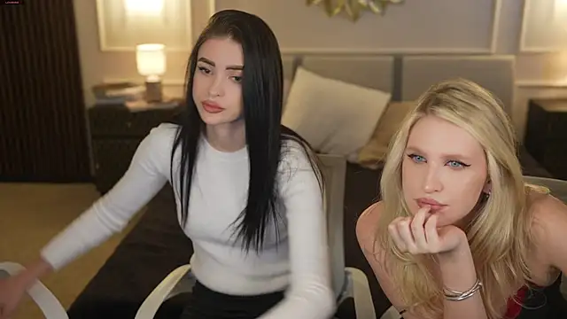 Tina Breeze online show from 10.22.25