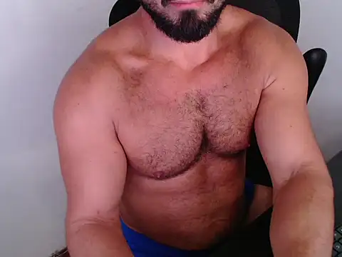Snapshot of TopDaddy23 chatting on 04.18.26 TopDaddy23 online show from 04.18.26
