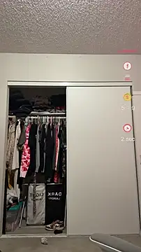 ThickerThanYoBitch online show from 02.16.26