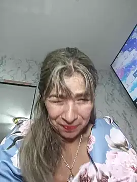 Snapshot of biancchi chatting on 12.07.24 biancchi online show from 12.07.24