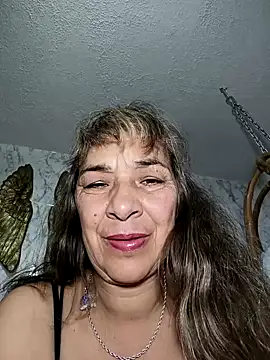 Snapshot of biancchi chatting on 12.26.24 biancchi online show from 12.26.24