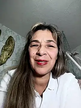 Snapshot of biancchi chatting on 02.23.25 biancchi online show from 02.23.25