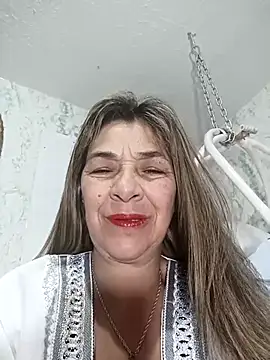 Snapshot of biancchi chatting on 03.04.25 biancchi online show from 03.04.25