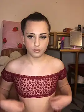 Snapshot of Lisszus chatting on 03.01.25 Lisszus online show from 03.01.25