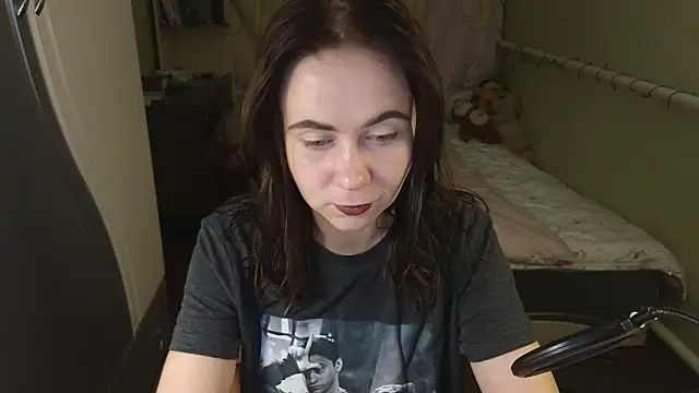 Riley Roo online show from 10.12.25