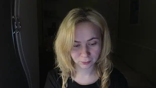 Riley Roo online show from 02.02.26