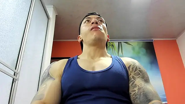 Snapshot of aquiles_51 chatting on 02.10.26 aquiles 51 online show from 02.10.26