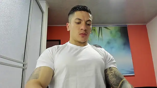 Snapshot of aquiles_51 chatting on 02.20.26 aquiles 51 online show from 02.20.26