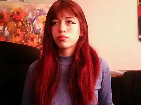 SuzzyyM online show from 09.24.25