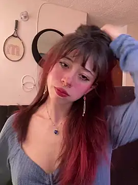 SuzzyyM online show from 07.18.26