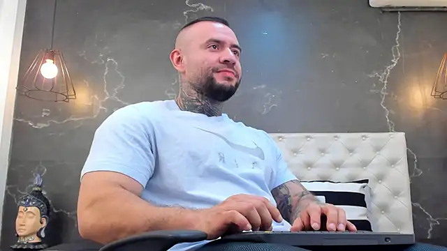 BruceDallas online show from 12.06.24