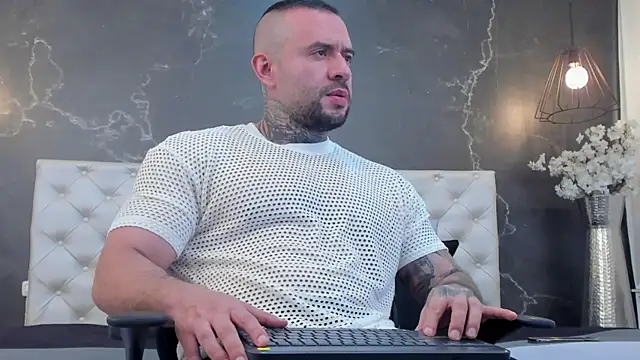 BruceDallas online show from 02.07.25