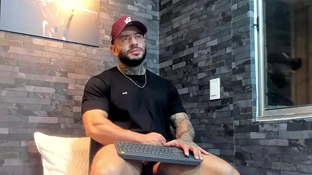 BruceDallas online show from 03.02.26