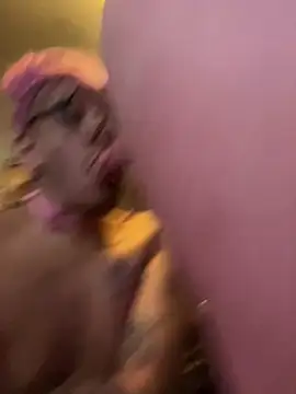 Snapshot of Mune_Raez_6 chatting on 01.10.26 Mune Raez 6 online show from 01.10.26