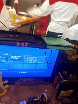 Snapshot of Mune_Raez_6 chatting on 03.16.26 Mune Raez 6 online show from 03.16.26