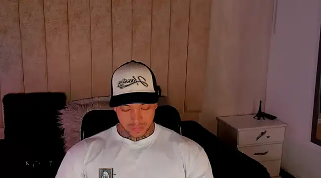 Snapshot of Stiven_collins chatting on 12.09.24 Stiven collins online show from 12.09.24