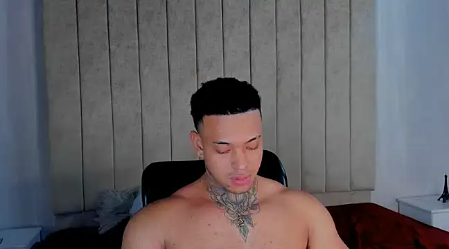 Snapshot of Stiven_collins chatting on 12.19.24 Stiven collins online show from 12.19.24