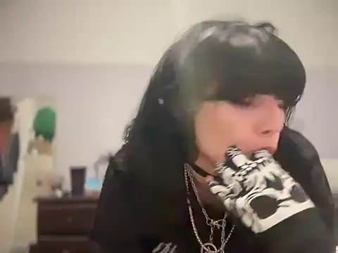 Snapshot of Cyberdark1312x chatting on 09.14.25 Cyberdark1312x online show from 09.14.25