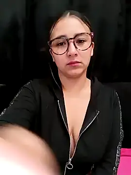 Cute Penelope online show from 12.12.24