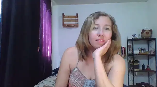 Snapshot of charlott_ponce chatting on 02.08.25 charlott ponce online show from 02.08.25