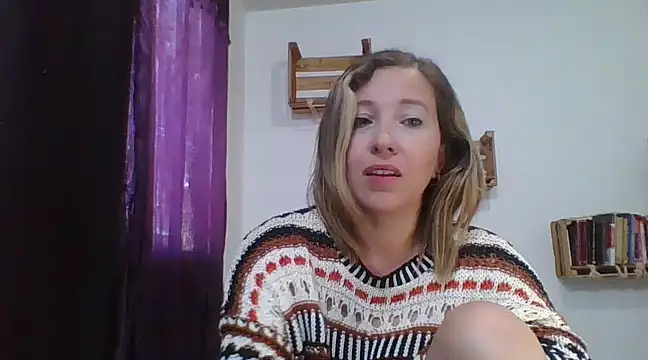 Snapshot of charlott_ponce chatting on 02.12.25 charlott ponce online show from 02.12.25