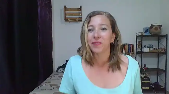 Snapshot of charlott_ponce chatting on 03.06.25 charlott ponce online show from 03.06.25