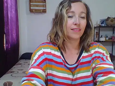 Snapshot of charlott_ponce chatting on 03.21.25 charlott ponce online show from 03.21.25