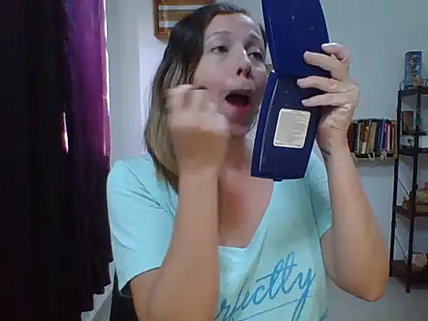 Snapshot of charlott_ponce chatting on 10.18.25 charlott ponce online show from 10.18.25