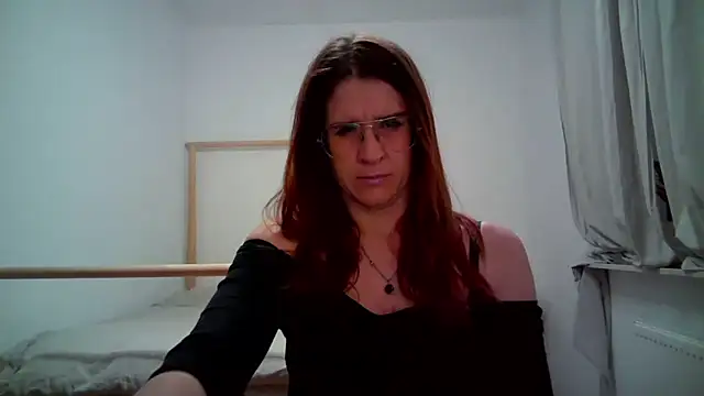 KayaRose online show from 10.25.25