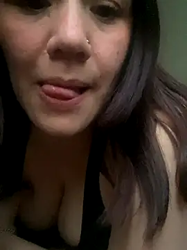 Snapshot of kika-233 chatting on 11.14.25 kika-233 online show from 11.14.25