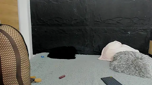 emakross online show from 02.22.25