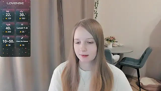 Snapshot of Alyaley chatting on 01.18.26 Alyaley online show from 01.18.26