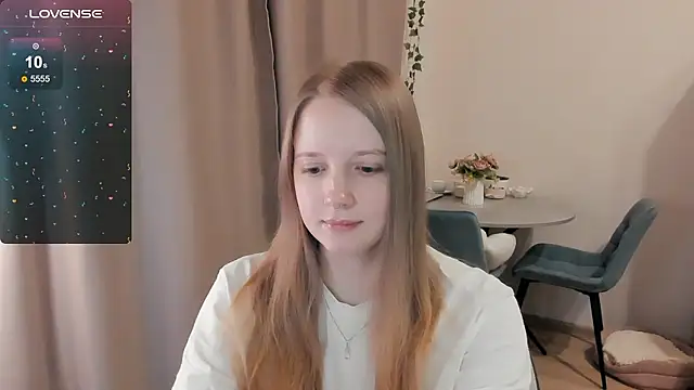 Snapshot of Alyaley chatting on 01.18.26 Alyaley online show from 01.18.26