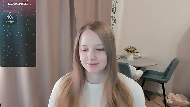 Snapshot of Alyaley chatting on 02.04.26 Alyaley online show from 02.04.26