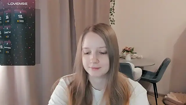 Snapshot of Alyaley chatting on 02.13.26 Alyaley online show from 02.13.26