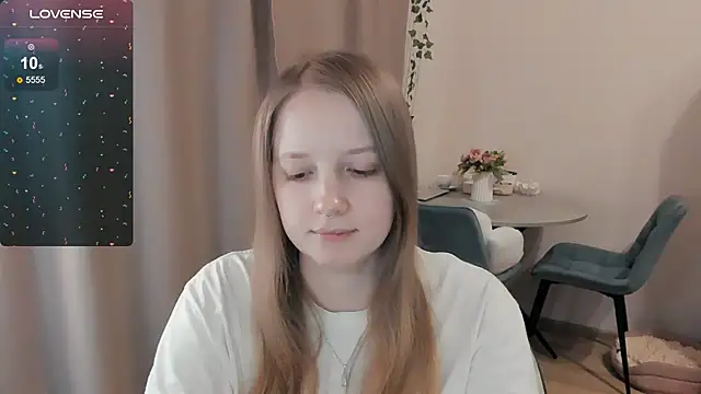 Snapshot of Alyaley chatting on 02.22.26 Alyaley online show from 02.22.26