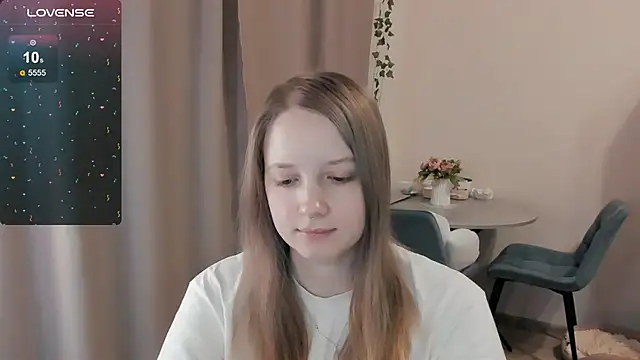 Snapshot of Alyaley chatting on 02.23.26 Alyaley online show from 02.23.26