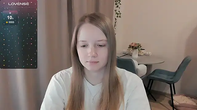 Snapshot of Alyaley chatting on 02.24.26 Alyaley online show from 02.24.26