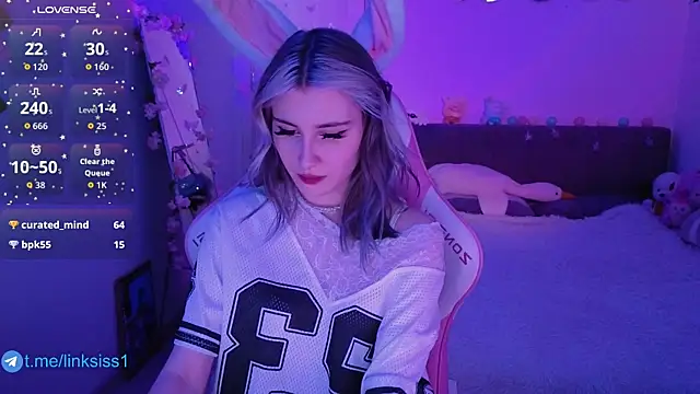 twicewetgirl online show from 04.16.26