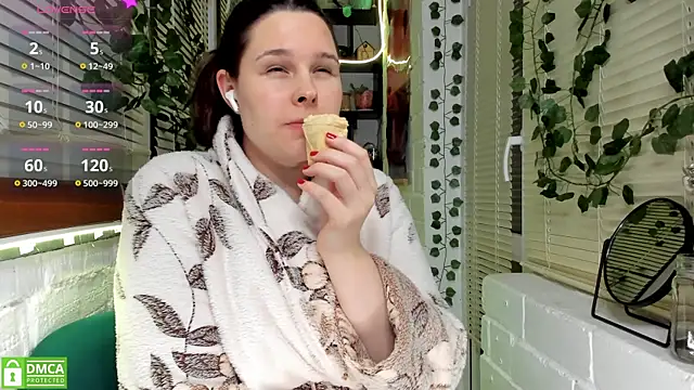 Candys booty online show from 12.13.24