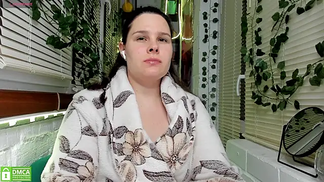 Candys booty online show from 12.18.24