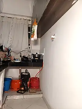 Bella045 online show from 02.16.25