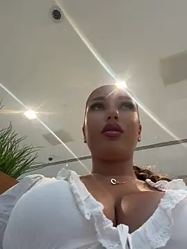 Syka0001 online show from 04.28.26