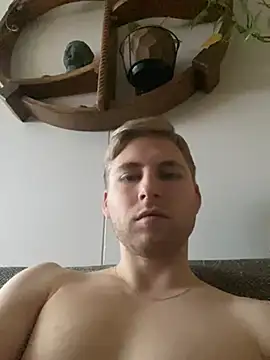 HotIceman2407 online show from 01.03.25