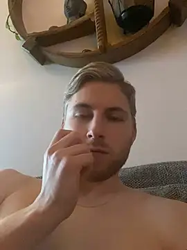 HotIceman2407 online show from 01.10.25
