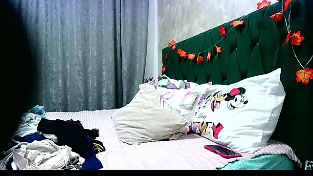 MikySWeet7 online show from 11.23.25